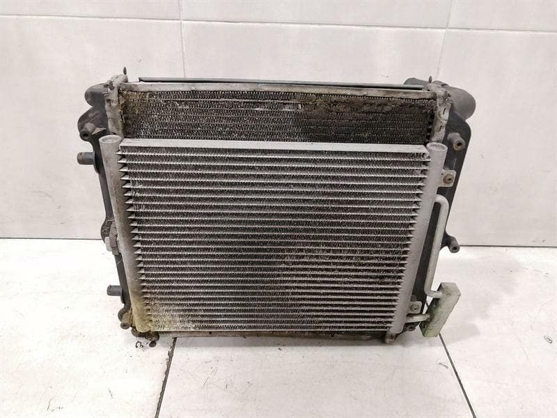 PORSCHE Porsche 911 996 Right Radiator Pack 99610613273 Radiator Package Right