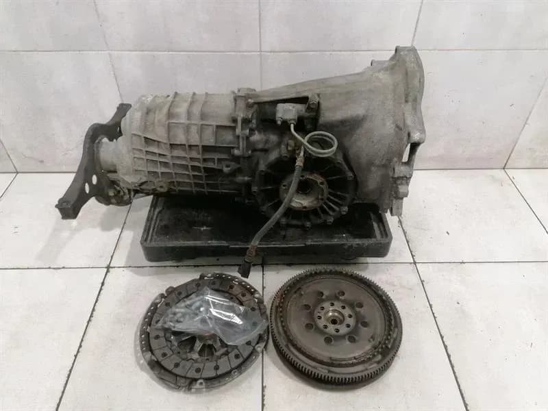 PORSCHE 911 996 GEARBOX G9600 GEARBOX 6 SPEED MANUAL TRANSMISSION