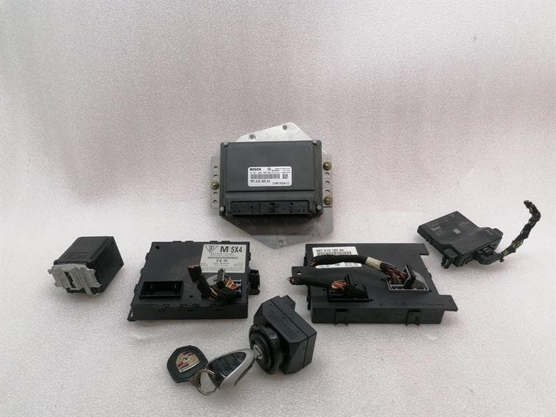 PORSCHE Porsche Boxster 987 Engine ECU Set 99761860301 Engine Control Unit Set MK1 3.2