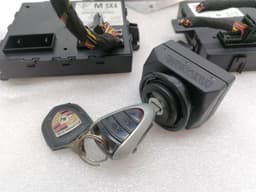 PORSCHE Porsche Boxster 987 Engine ECU Set 99761860301 Engine Control Unit Set MK1 3.2 — thumbnail 4