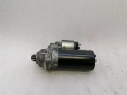 PORSCHE Porsche Boxster 986 Starter Engine 99660410300 Starter — thumbnail 1