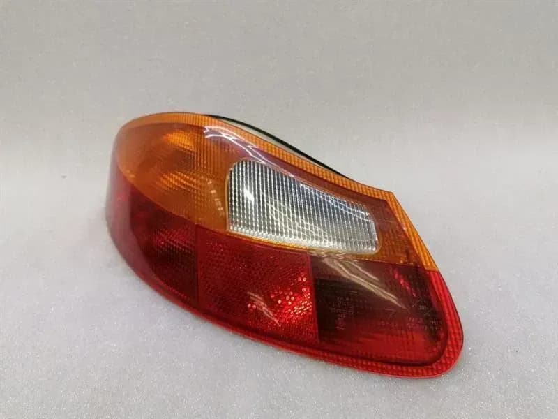 PORSCHE Porsche Boxster 986 left rear light 98663140303 tail light rear left