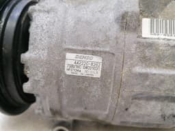PORSCHE Porsche Boxster 986 A/C Compressor 99612601152 Air Conditioning Compressor — thumbnail 2