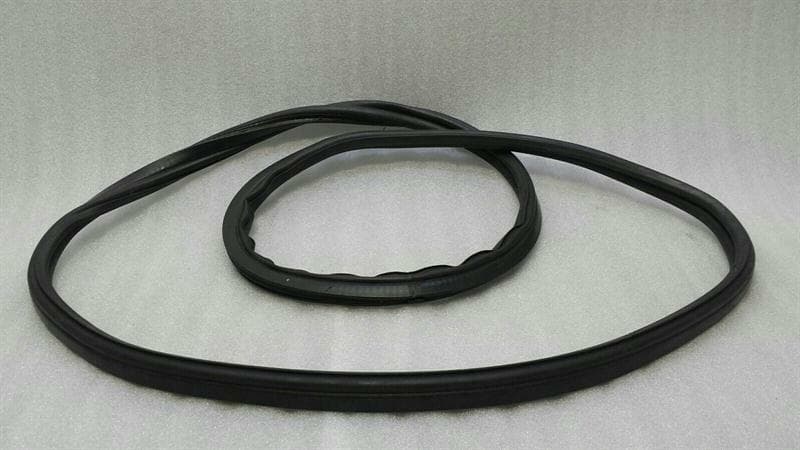 PORSCHE Porsche Boxster 986 Boat Lid Seal 98651261100 Tailgate Seals