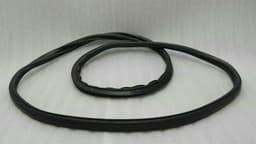 PORSCHE Porsche Boxster 986 Boat Lid Seal 98651261100 Tailgate Seals — thumbnail 3