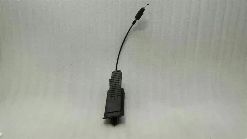 Porsche Boxster 986 RHD Gas Pedal (Electrical) 99642302001 Right Handlebar