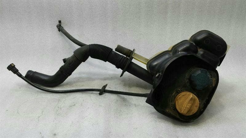 PORSCHE Porsche Boxster S 986 Expansion Tank 99610604707 Balancing Tank Cooling Water