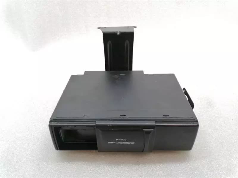 PORSCHE Porsche Boxster 986 CD Changer 99664513000 CD Changer
