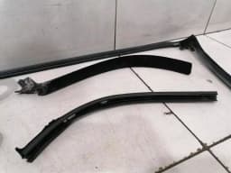 PORSCHE Porsche Boxster 986 Door Seal 98656192702 Door Seals — thumbnail 5