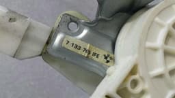 BMW BMW 3 Series E46 M3 Left Door Winder 8229105 Window Regulator Left — thumbnail 8