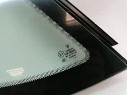 PORSCHE Porsche Cayman 987 Right Rear Quarter Glass 987543311200 Door Window 1⁄4 Re — thumbnail 3
