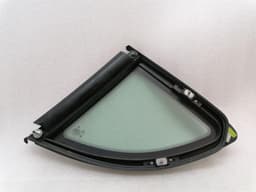 PORSCHE Porsche Cayman 987 Right Rear Quarter Glass 987543311200 Door Window 1⁄4 Re — thumbnail 2