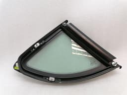 PORSCHE Porsche Cayman 987 Left Rear Quarter Glass 98754311100 Door Window 1⁄4 Rear Left — thumbnail 2