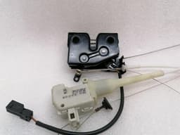 PORSCHE Porsche Cayman 987 Boat Lock 98751205300 Tailgate Lock — thumbnail 6