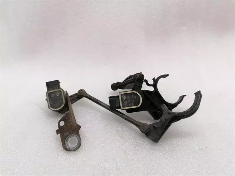 Porsche Cayman 987 Level Sensor Set 99763112100 Level Sensor Set