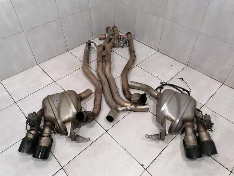 PORSCHE Porsche Macan 95b gts sport Exhaust 95B253612FY Exhaust Muffler