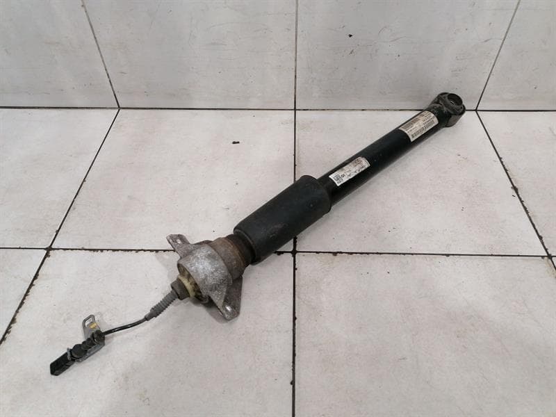 PORSCHE Porsche Macan 95B shock absorber rear 95B513035F shock absorber rear