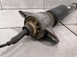 PORSCHE Porsche Macan 95B shock absorber rear 95B513035F shock absorber rear — thumbnail 8