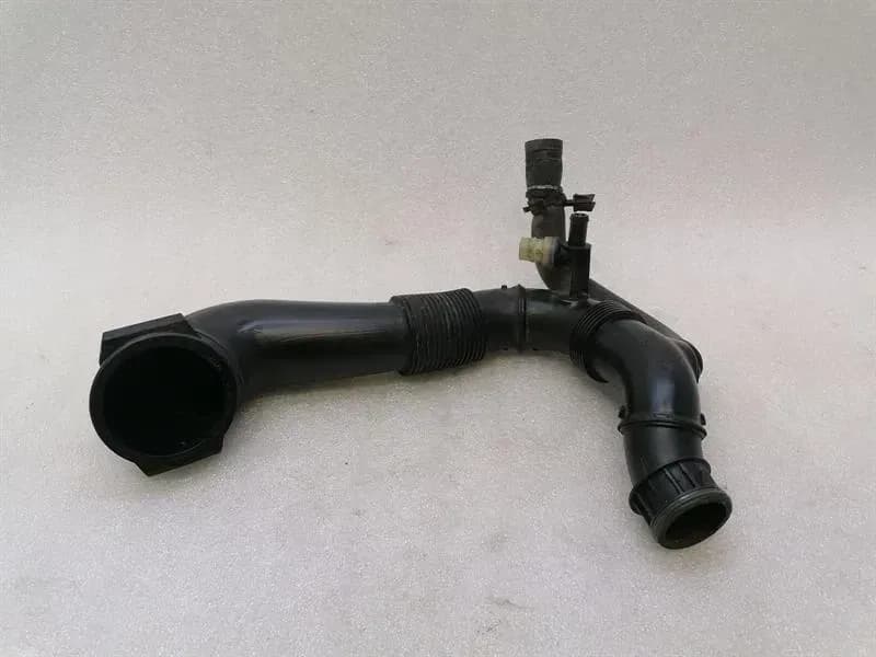 PORSCHE Porsche Macan 95B Intake Pipe 95B128532D Intake Hose Charging Air