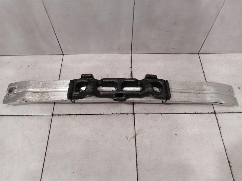 Porsche Macan 95B Front Bumper Beam 8R0807113D Front Bumper Carrier
