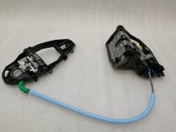 BMW BMW X4 G02 door lock 7473159 door lock rear left rear left — thumbnail 1