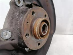 PORSCHE Porsche Macan 95B Left Rear Hub 95B505431 Wheel Bearing Housing Rear Left SET SET — thumbnail 5