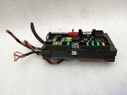 BMW BMW X4 G02 Fuse Box Power Distribution Unit 8795477 Distribution Fuse Box — thumbnail 10