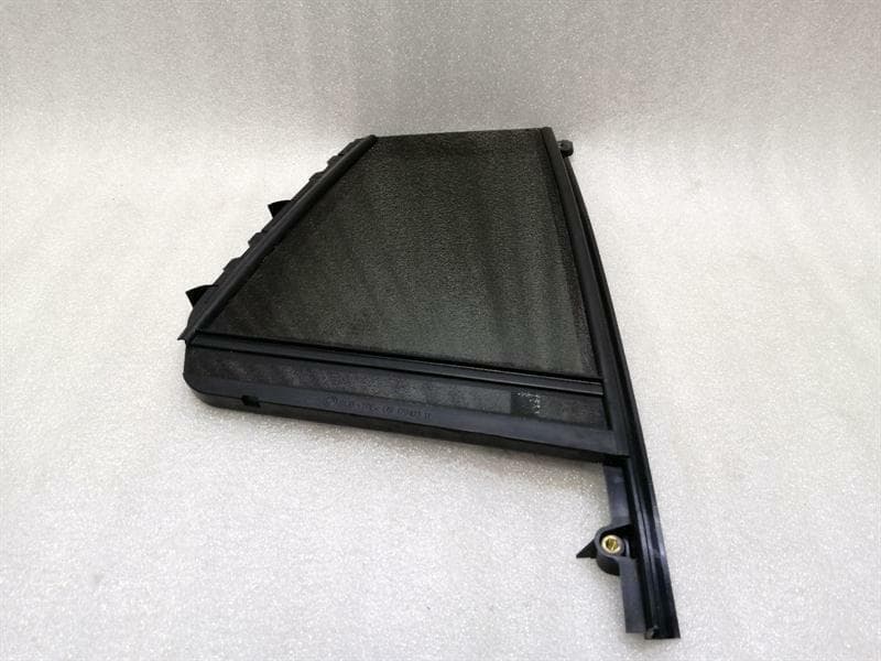 BMW BMW X4 G02 right rear quarter glass 7416544 door window 1/4 rear right inked