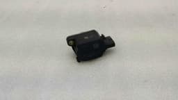 MERCEDES-BENZ Mercedes E53 AMG W238 Valve A1779821700 Valve Solenoid W256 — thumbnail 3