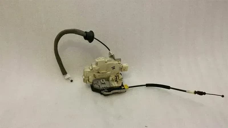 AUDI Audi A7 4G rear right door lock 4G0839016A door lock rear right