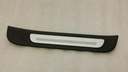 AUDI Audi A7 4G rear door sill 4G8853376 door chrome strip rear entry strip — thumbnail 2