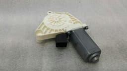 MERCEDES-BENZ Mercedes E Class W238 Door Window Motor A0009066106 Window Regulator Motor Left — thumbnail 3