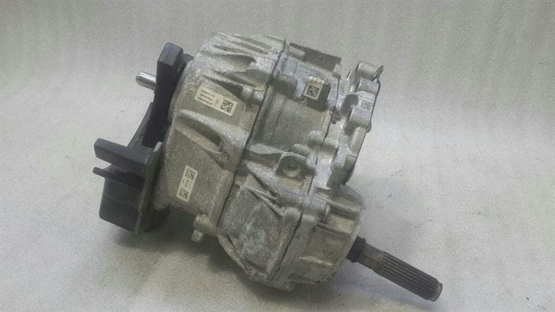 MERCEDES-BENZ Mercedes E Class W238 Transfer Box A7252802600 Transfer Case M276 4matic