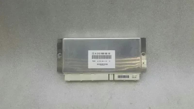 Mercedes E Class W238 Suspension Module A2139006016 ECU Airmatic