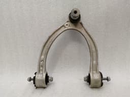 MERCEDES-BENZ Mercedes C43 AMG W205 Left Front Wishbone A2053303303 Front Left Wishbone — thumbnail 4