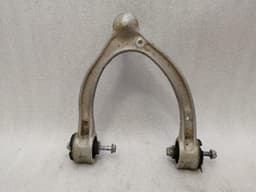 MERCEDES-BENZ Mercedes C43 AMG W205 Left Front Wishbone A2053303303 Front Left Wishbone — thumbnail 3