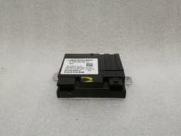 MERCEDES-BENZ Mercedes C43 AMG W205 Fuel Pump Module A0009006612 Fuel Pump Control Unit — thumbnail 1