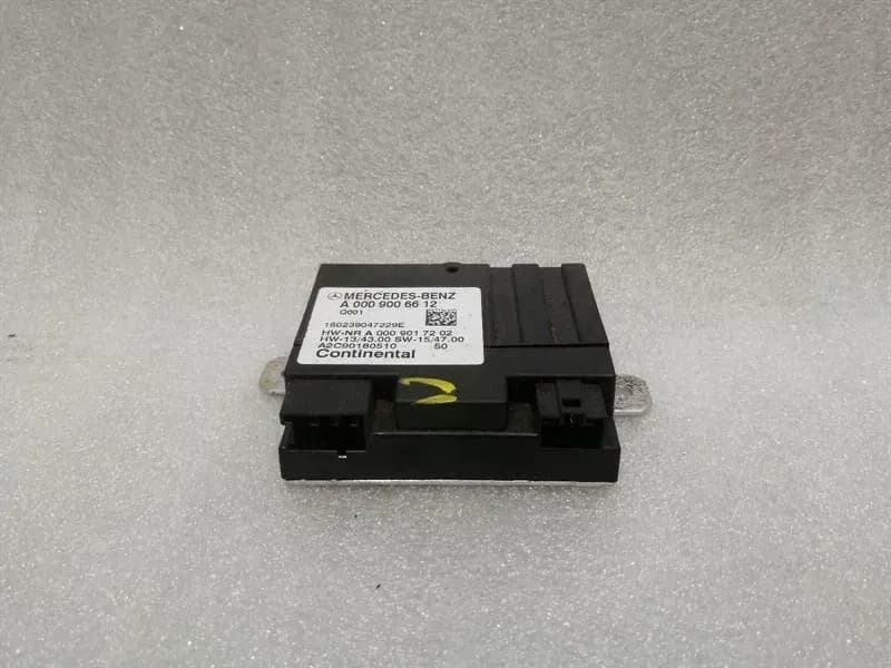 Mercedes C43 AMG W205 Fuel Pump Module A0009006612 Fuel Pump Control Unit