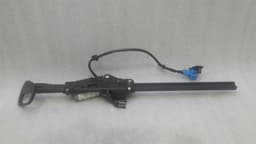 MERCEDES-BENZ Mercedes E Class W238 Left Seatbelt Feeder A2058600157 Seat Belt Retainer Front Left — thumbnail 6