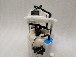 MERCEDES-BENZ Mercedes C43 AMG W205 Fuel Pump Electric A2054704900 Fuel Pump M276 — thumbnail 5
