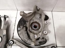 MERCEDES-BENZ MERCEDES C43 AMG W205 Left Hub SET A2053508708 Wheel Bearing Housing Rear Left SET — thumbnail 6