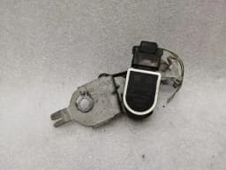 MERCEDES-BENZ MERCEDES C CLASS W205 FRONT RIGHT LEVEL SENSOR A2059057001 LEVEL SENSOR — thumbnail 1