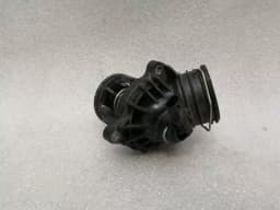MERCEDES-BENZ Mercedes C Class W205 C43 AMG Thermostat Housing A2762000315 THERMOSTAT HOUSING — thumbnail 2
