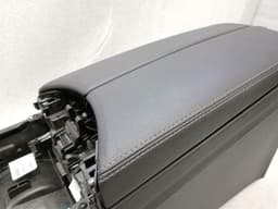 MERCEDES-BENZ Mercedes C43 W205 armrest A2056801205 centre armrest armrest AMG — thumbnail 10
