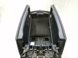 MERCEDES-BENZ Mercedes C43 W205 armrest A2056801205 centre armrest armrest AMG — thumbnail 7