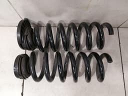 MERCEDES-BENZ Mercedes C43 W205 coil spring rear set A2053242604 suspension spring rear — thumbnail 4