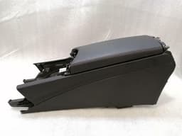 MERCEDES-BENZ Mercedes C43 W205 armrest A2056801205 centre armrest armrest AMG — thumbnail 1
