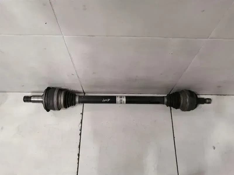 Mercedes C43 W205 drive shaft rear right A2053504019 rear right drive shaft
