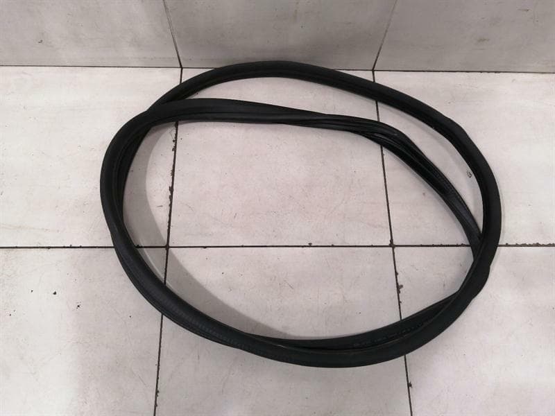 MERCEDES-BENZ Mercedes C Coupe W205 Left Door Seal A2056363700 Door Seals Li