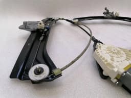 MERCEDES-BENZ Mercedes SL R231 Right Front Door Winder A2317200446 Front Right Window — thumbnail 6